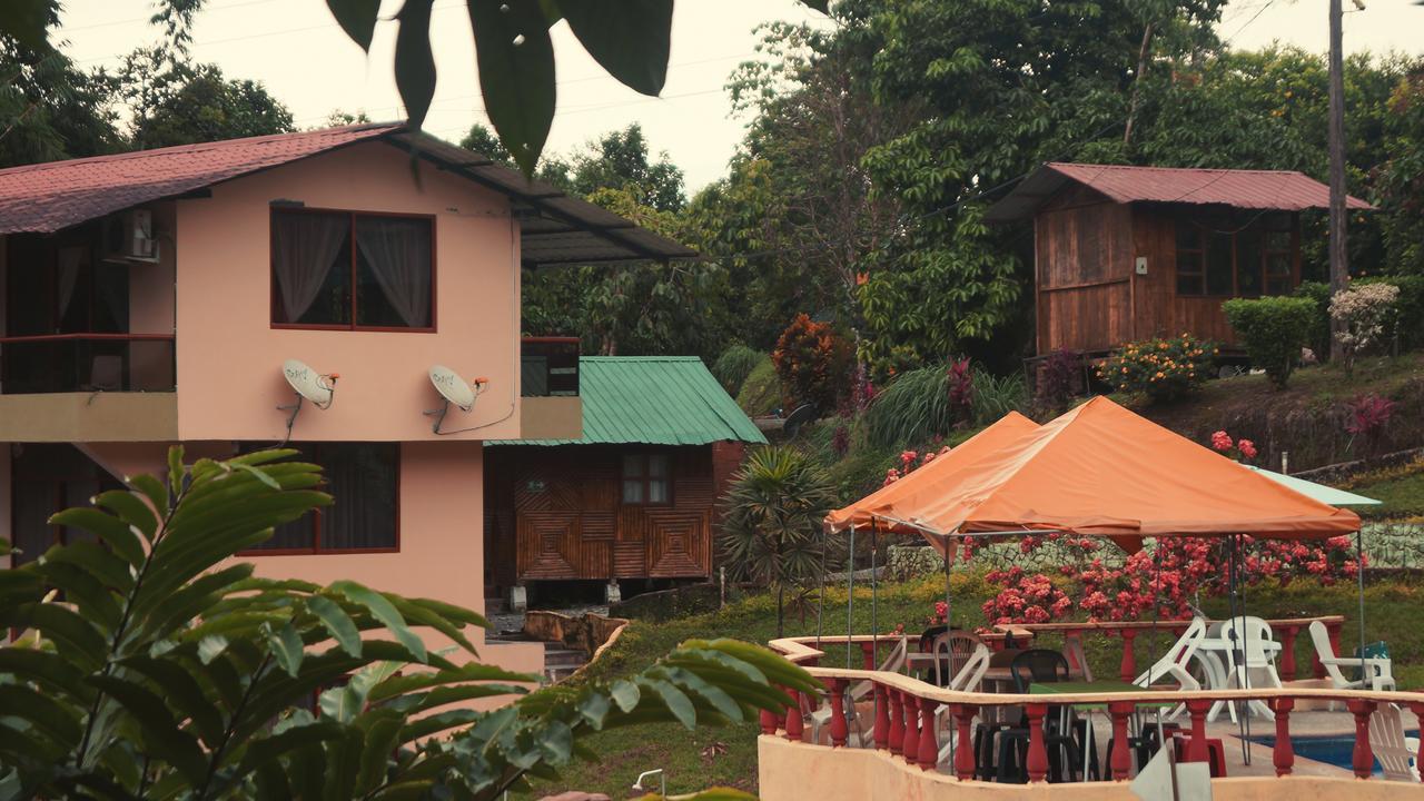 Hosteria Kasadasa Санто Доминго де лос Колорадос Екстериор снимка