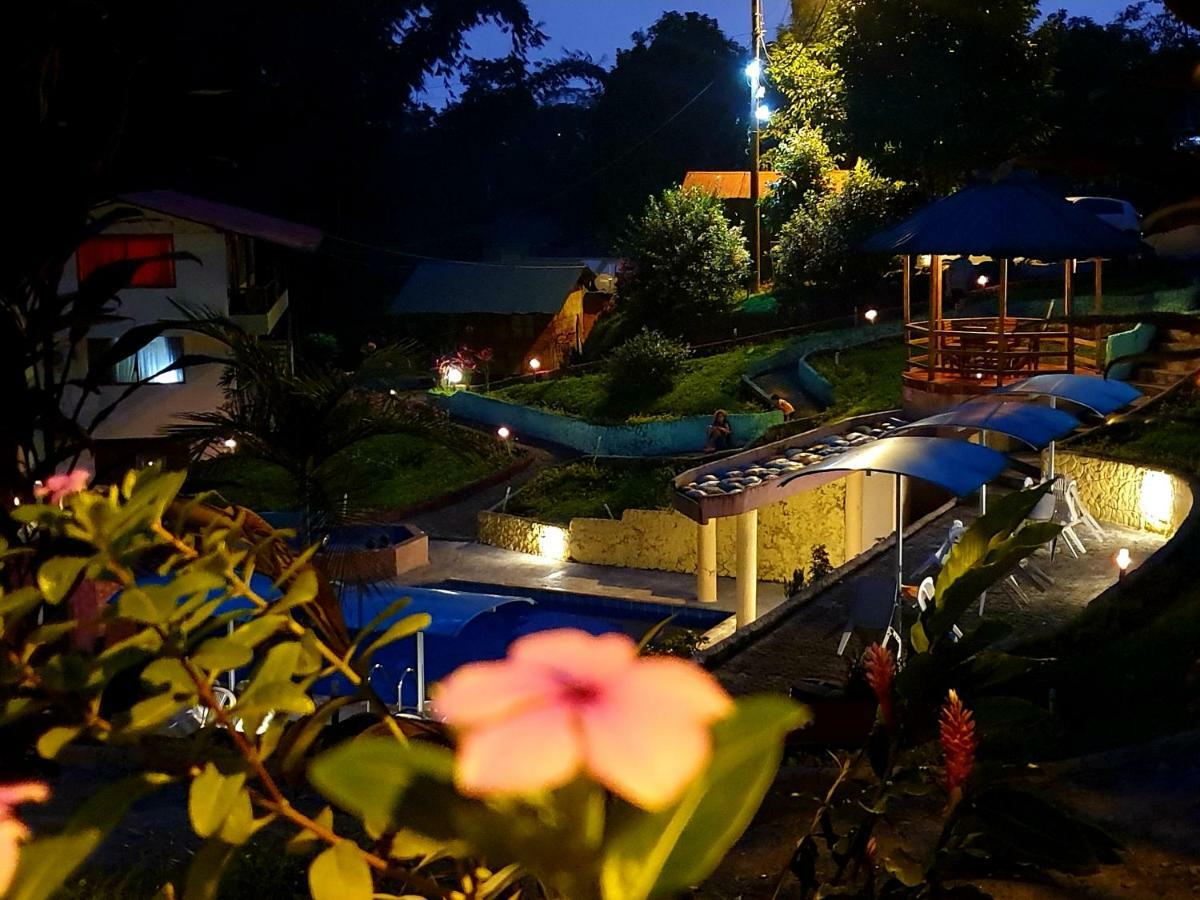 Hosteria Kasadasa Санто Доминго де лос Колорадос Екстериор снимка